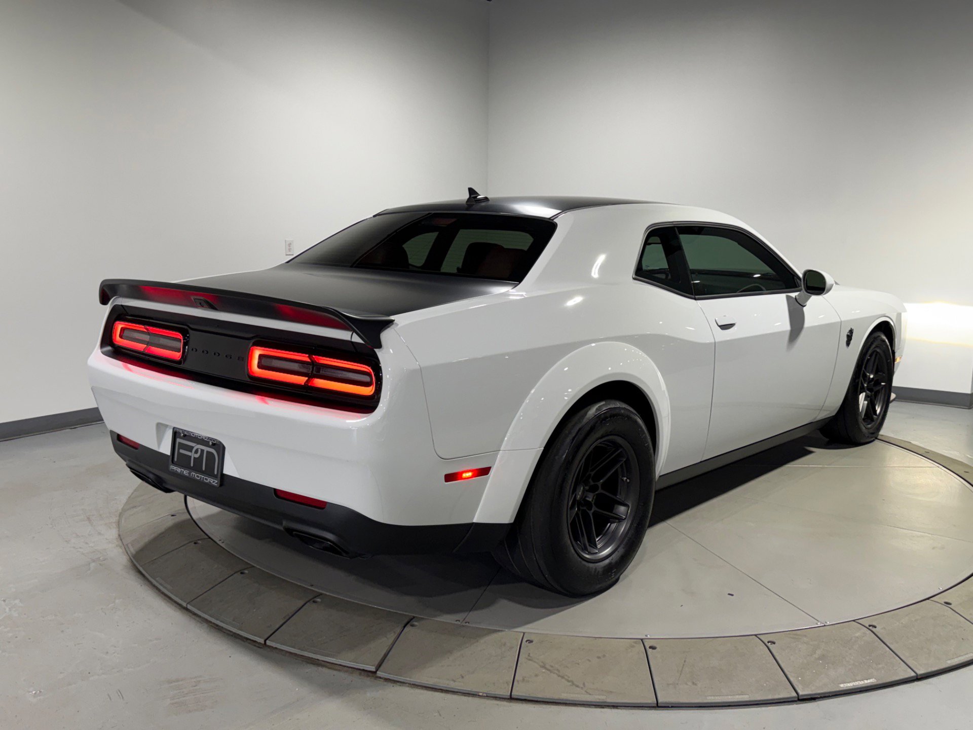 Used 2023 Dodge Challenger SRT Hellcat Redeye image 15