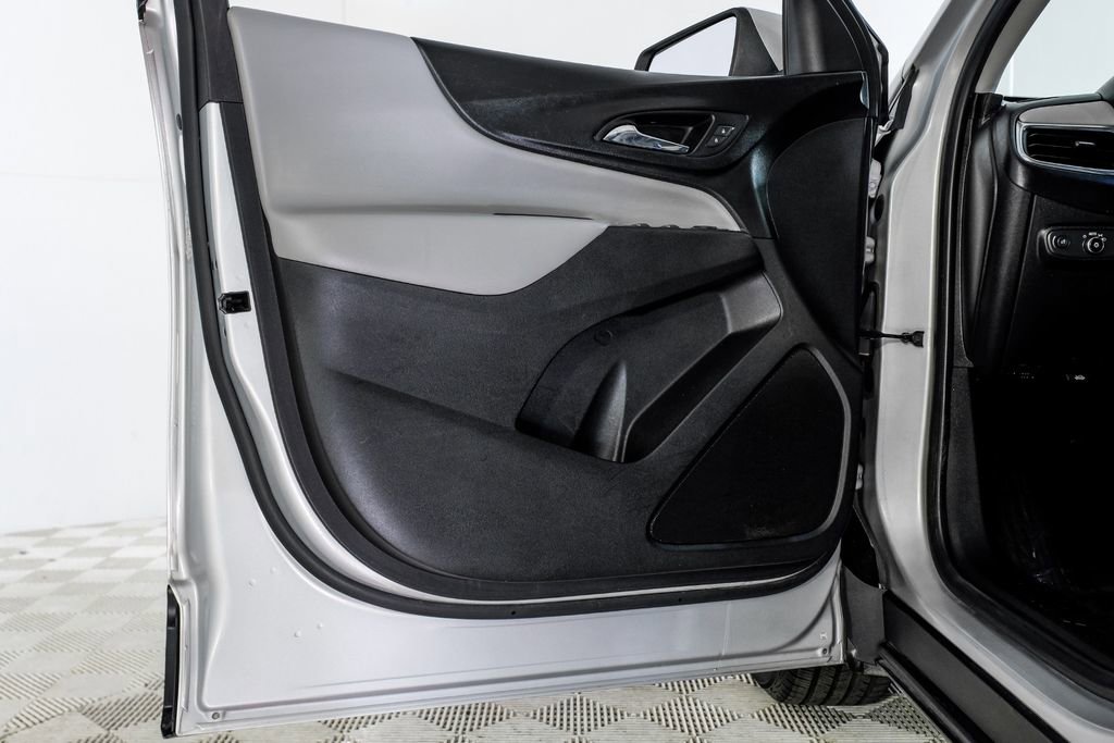 Used 2019 Chevrolet Equinox LT image 40