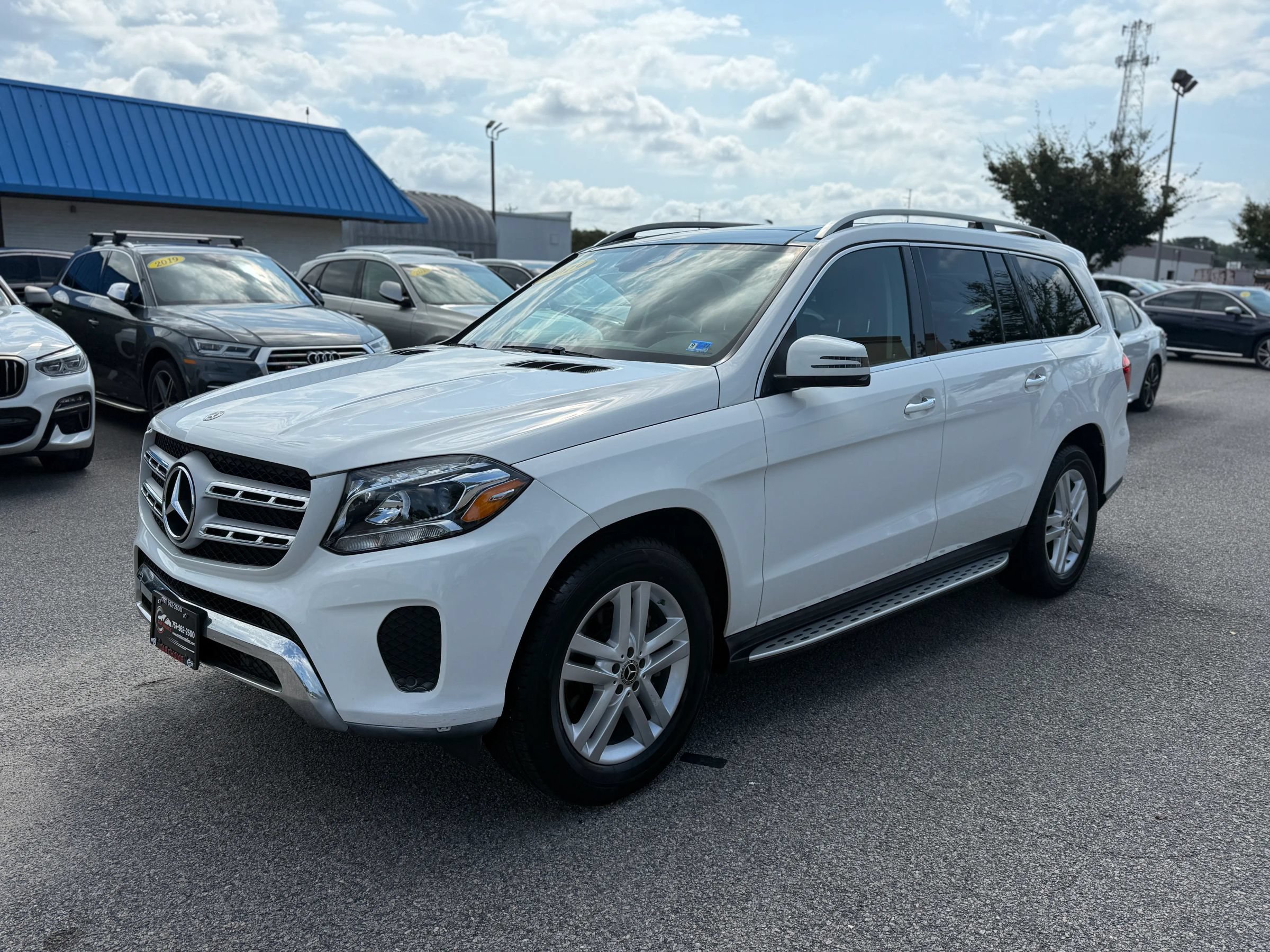 Used 2019 Mercedes-Benz GLS 450 4MATIC image 4