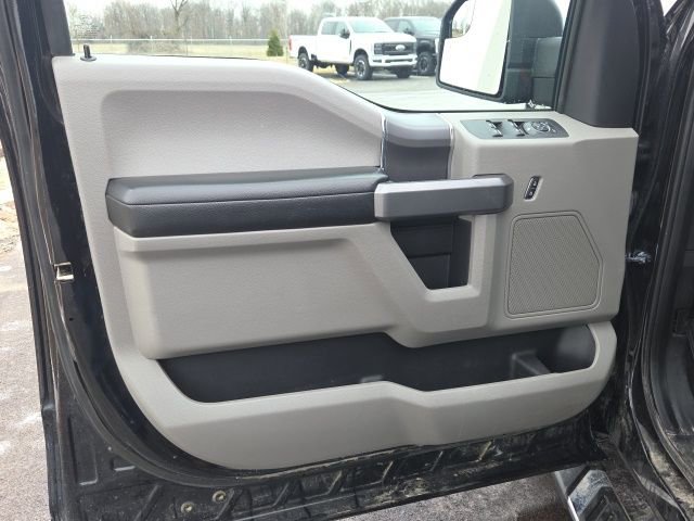 Used 2018 Ford F150 XLT w/ Equipment Group 302A Luxury image 25