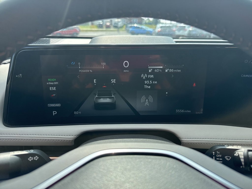 Used 2023 Nissan Ariya FWD image 19