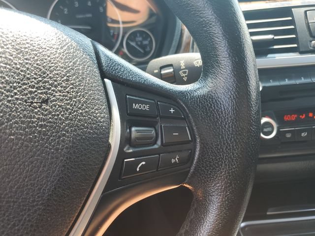 Used 2015 BMW 335i xDrive Sedan AWD/4WD image 25