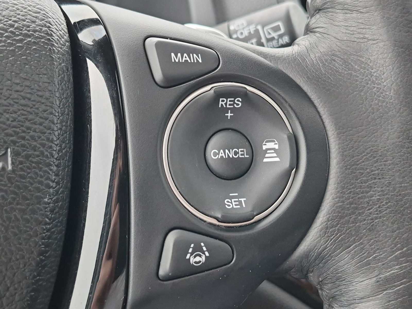 Used 2017 Honda Pilot Touring image 27