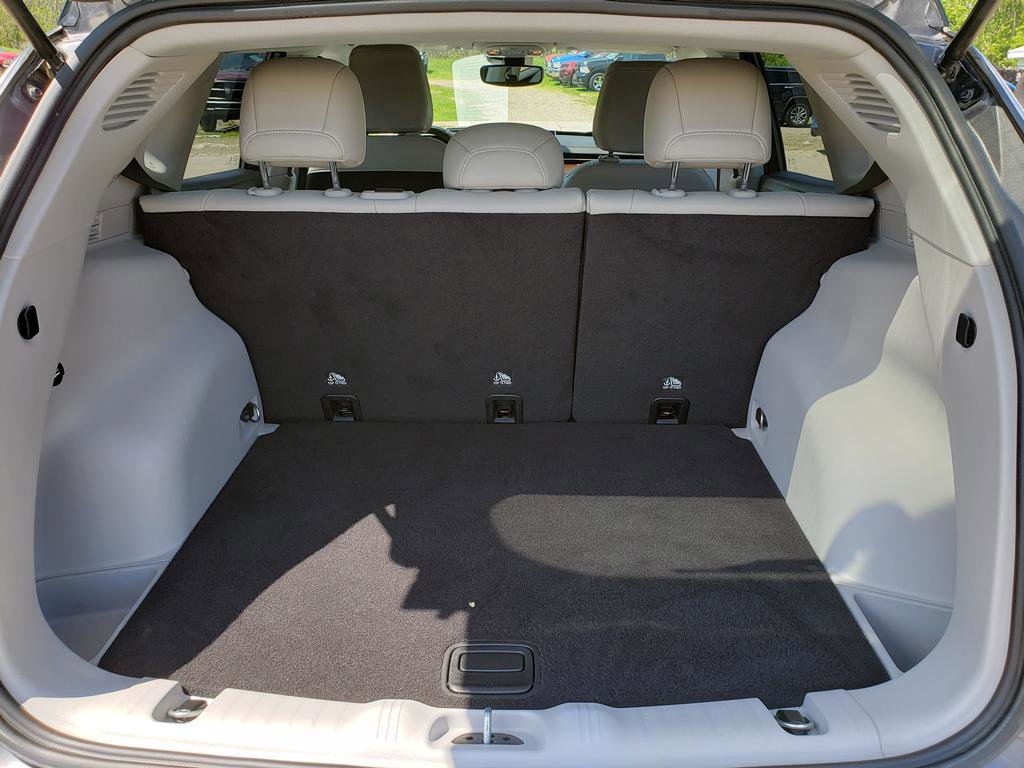 Certified 2022 Jeep Compass Limited AWD/4WD image 9