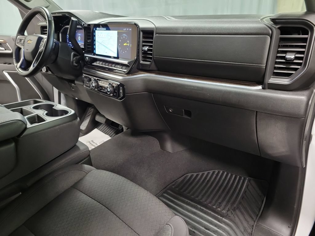 Used 2025 Chevrolet Silverado 2500 LT w/ Convenience Package AWD/4WD image 37