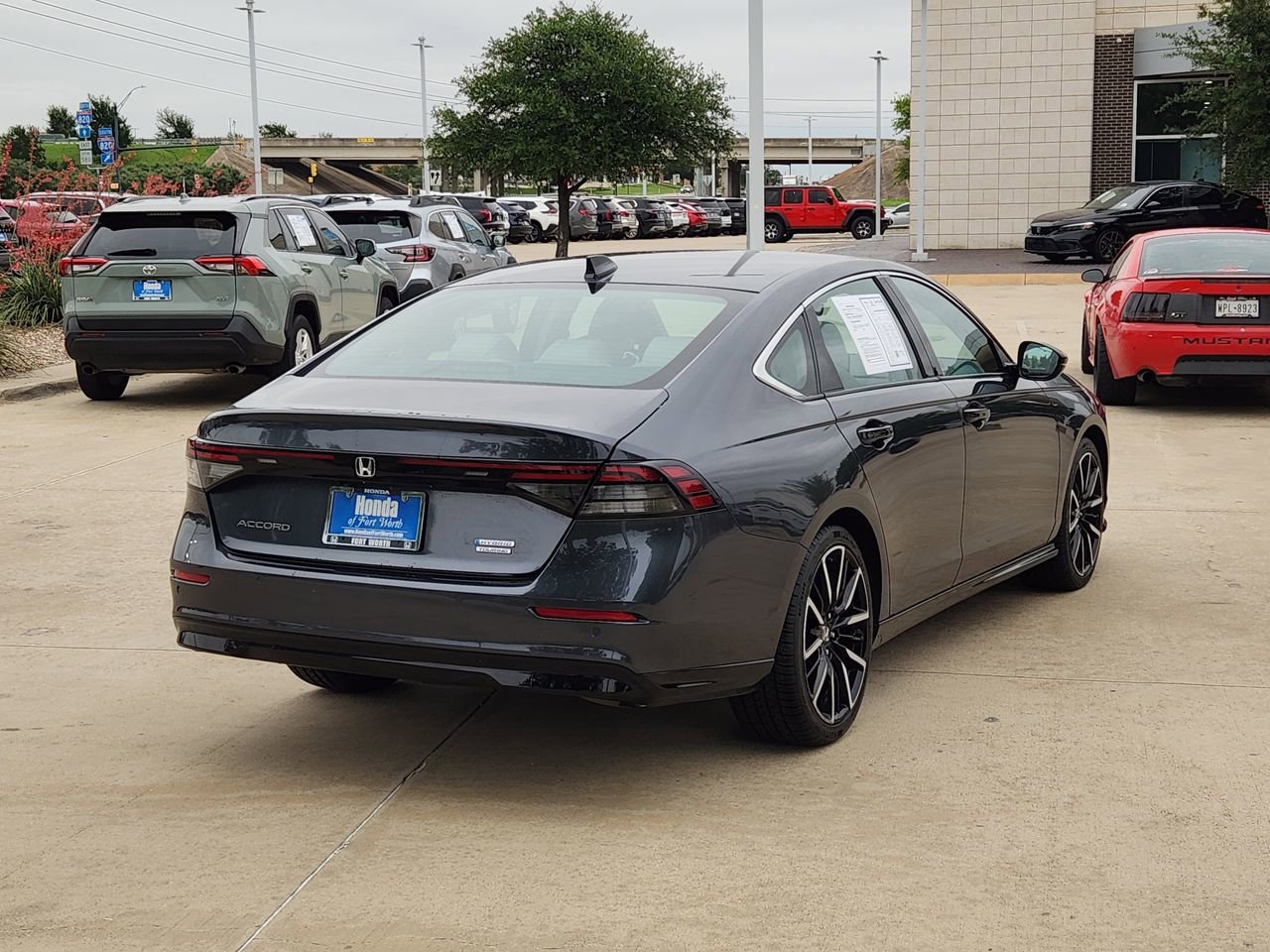 Certified 2023 Honda Accord Touring image 5