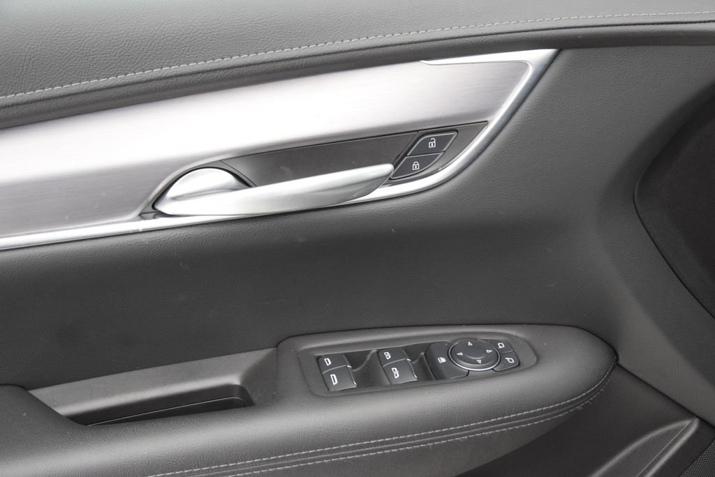 Used 2025 Cadillac XT5 Luxury FWD image 20