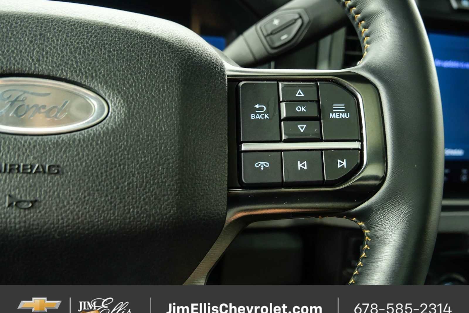 Used 2024 Ford F350 Platinum w/ Tremor Off-Road Package AWD/4WD image 12