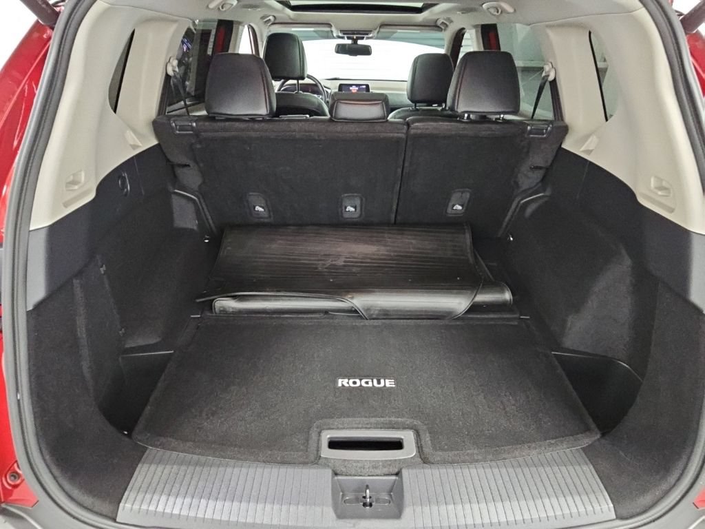 Used 2023 Nissan Rogue SL AWD/4WD image 32