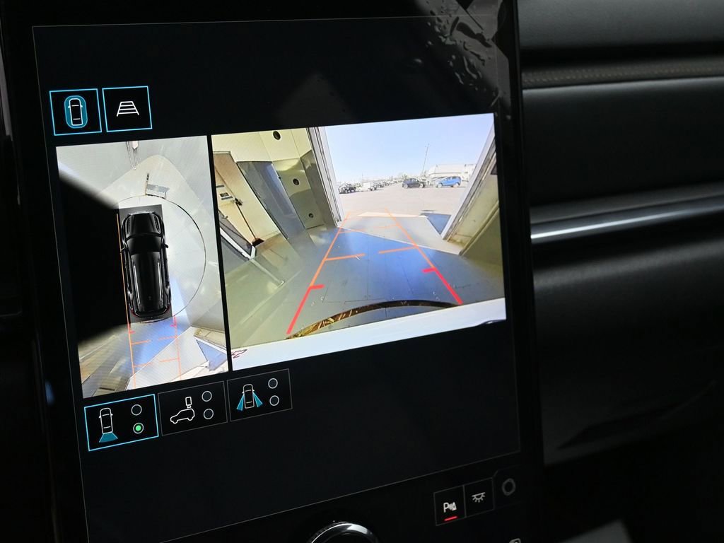 New 2026 GMC Terrain AT4 w/ Convenience Package III image 27