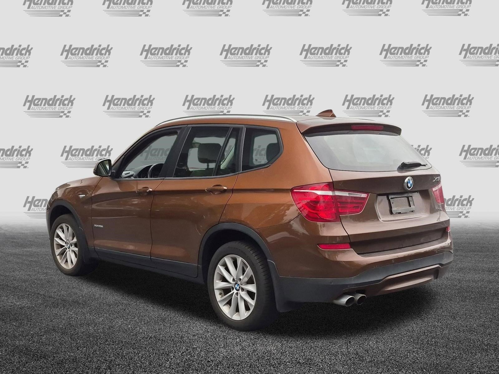 Used 2017 BMW X3 xDrive28i AWD/4WD image 8