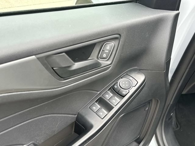 Used 2025 Ford Escape Active AWD/4WD image 9