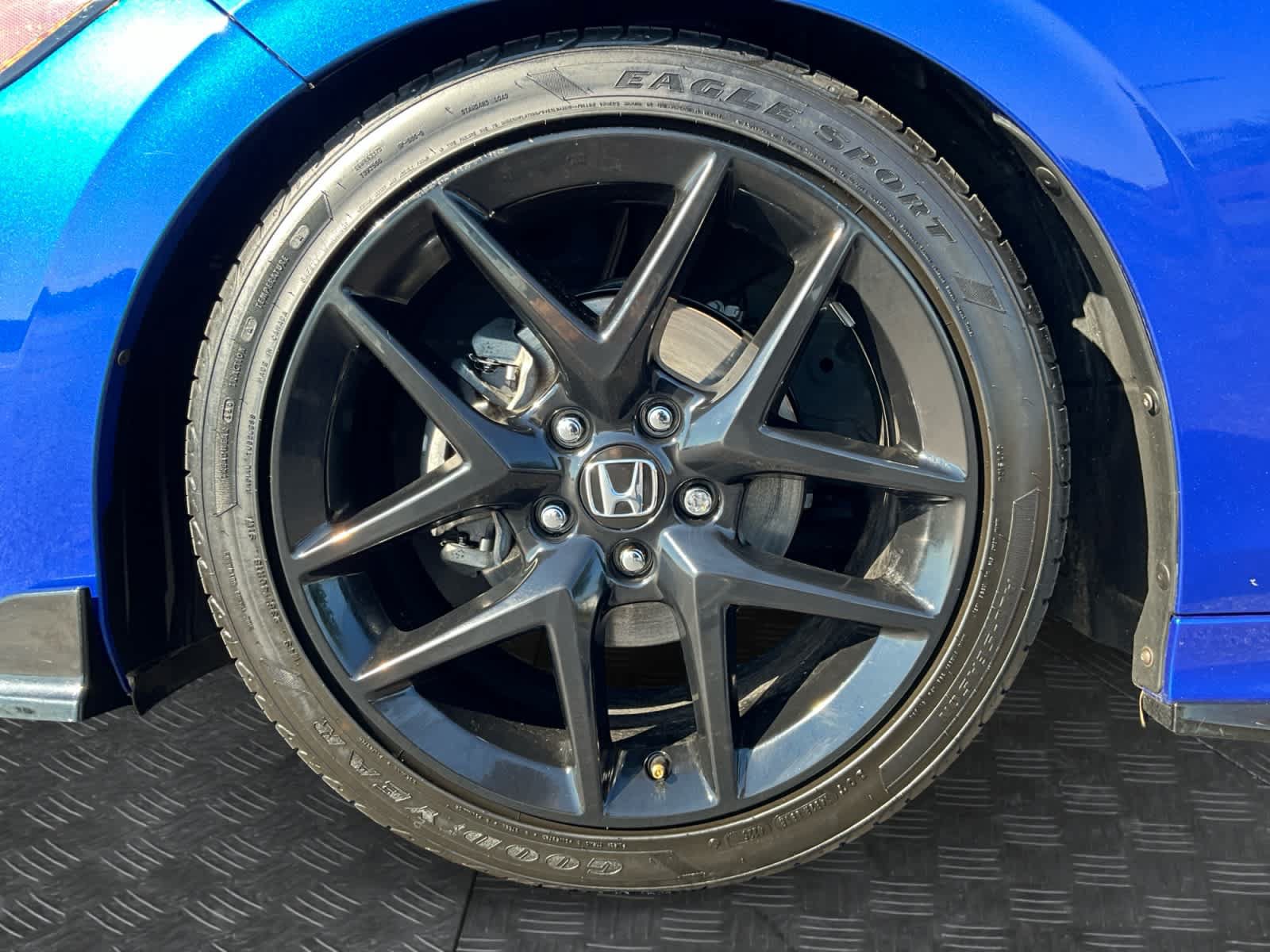 Used 2023 Honda Civic Sport image 14