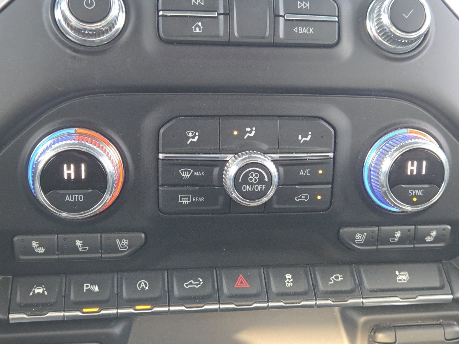 Used 2020 GMC Sierra 1500 SLT w/ SLT Premium Plus Package image 37