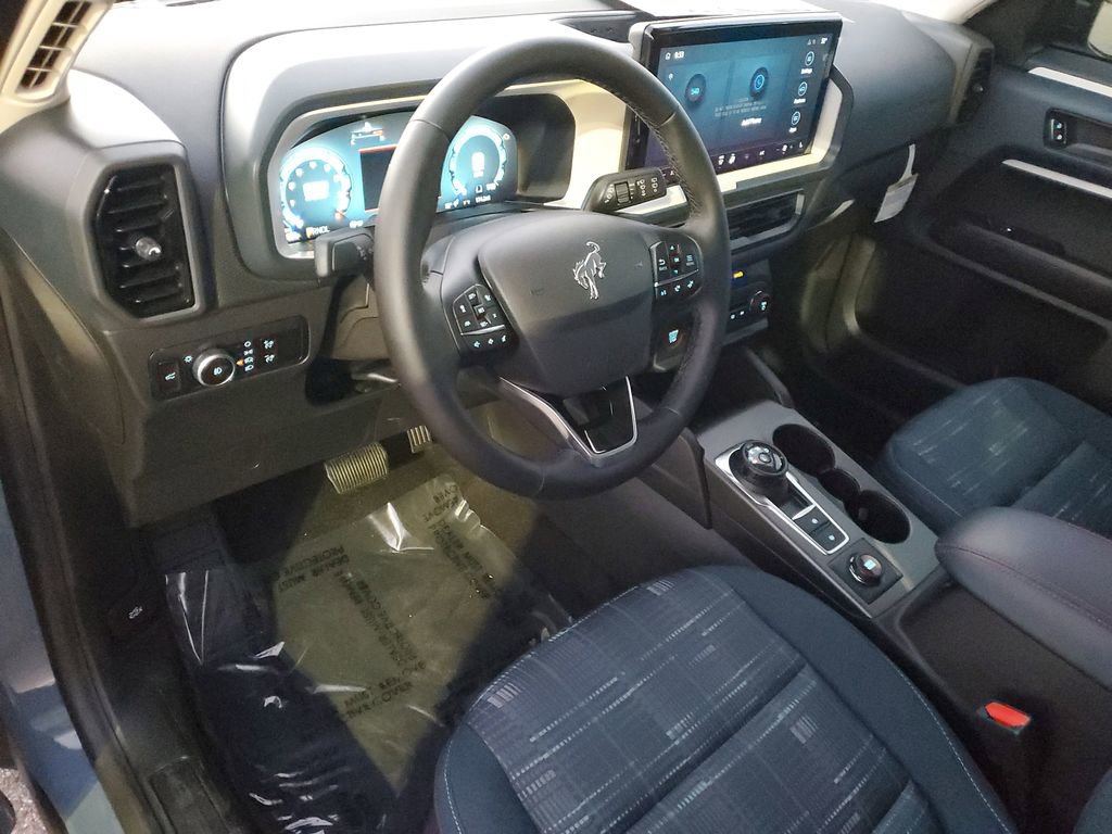 New 2025 Ford Bronco Sport Heritage w/ Convenience Package image 14