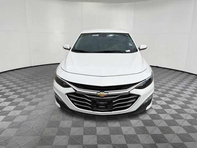Used 2024 Chevrolet Malibu LT FWD image 14