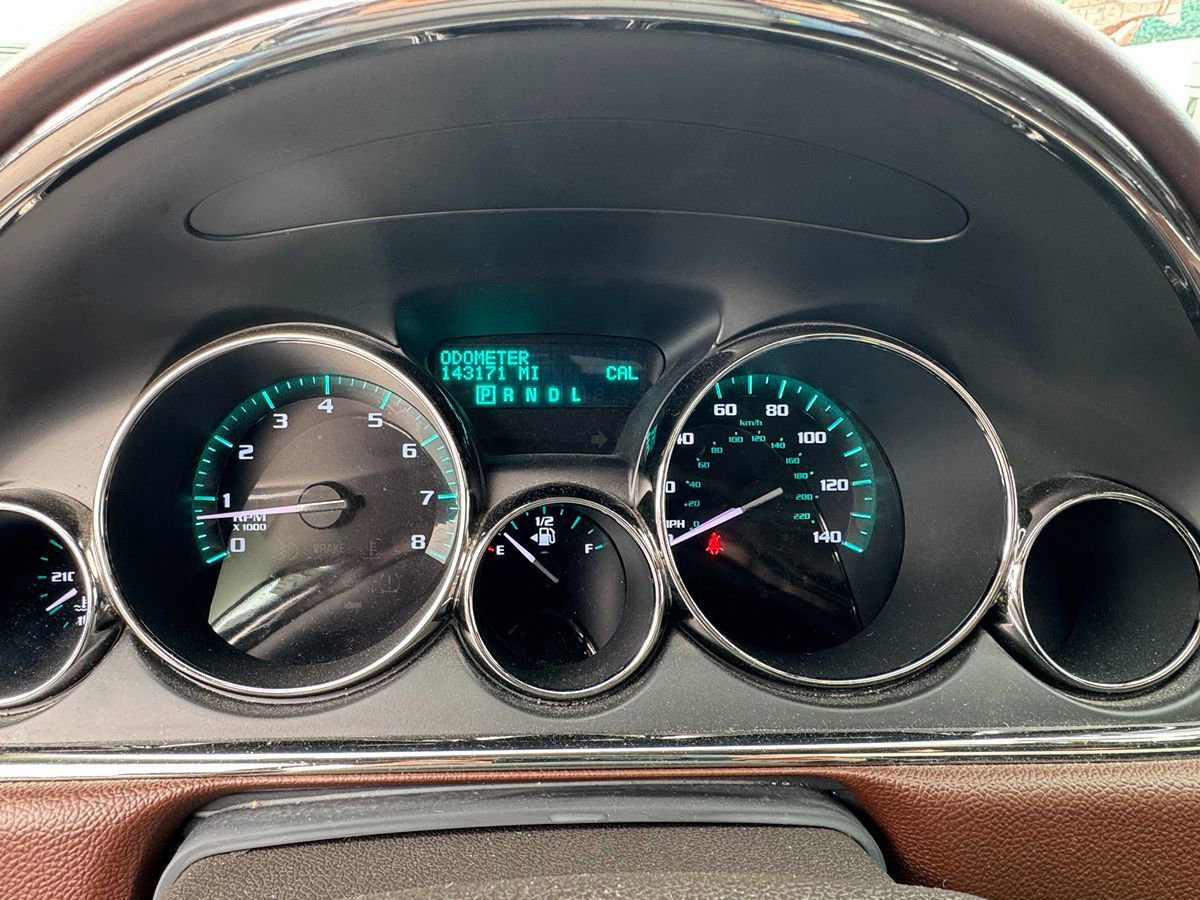 Used 2014 Buick Enclave Leather image 12