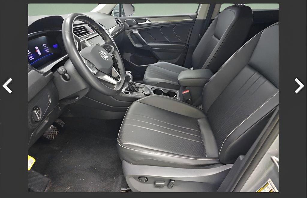 Used 2023 Volkswagen Tiguan SE image 20