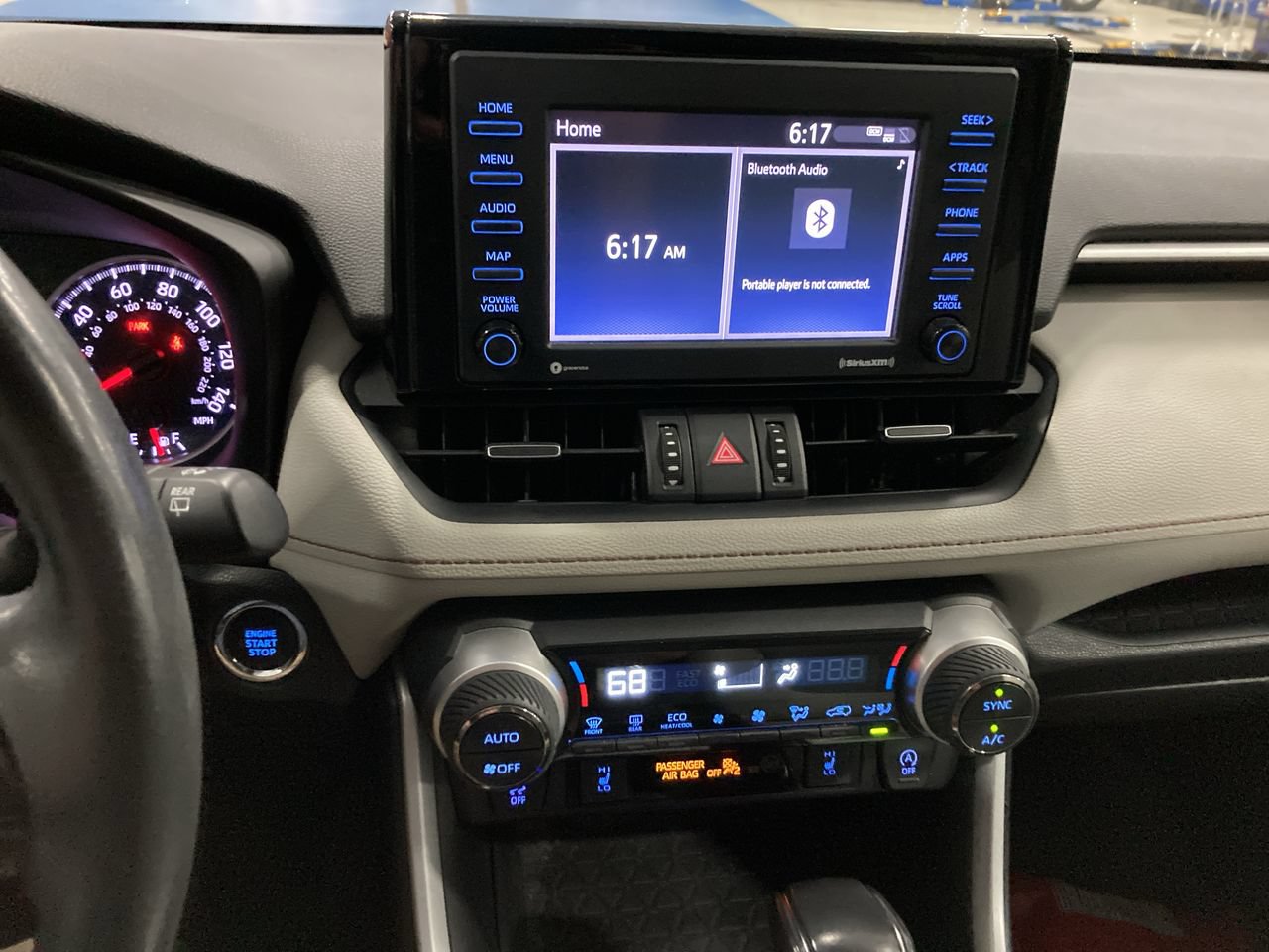 Used 2020 Toyota RAV4 XLE Premium AWD/4WD image 13
