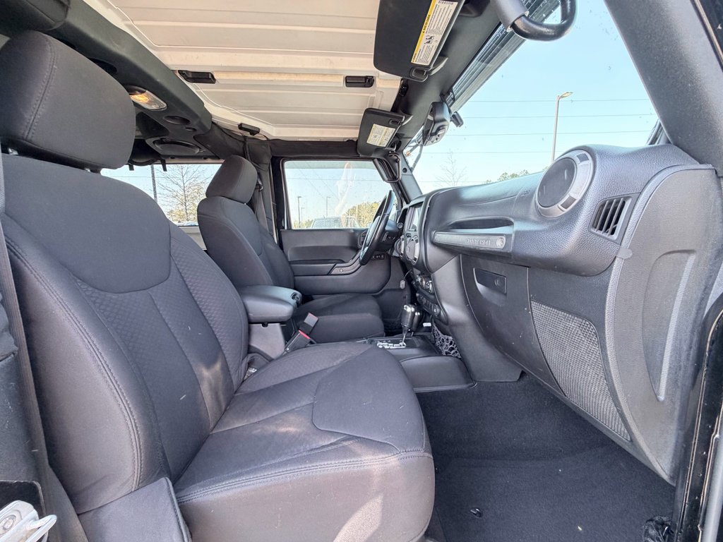 Used 2013 Jeep Wrangler Sport AWD/4WD image 20