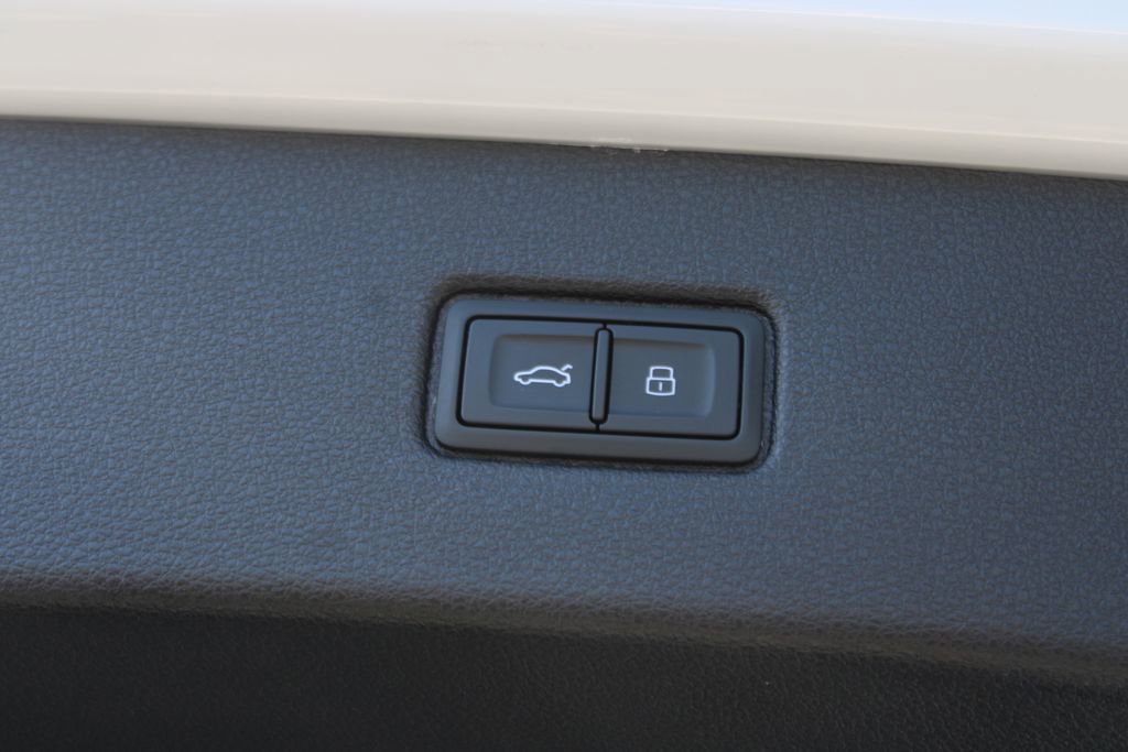 Used 2023 Audi Q7 3.0T Premium Plus image 34