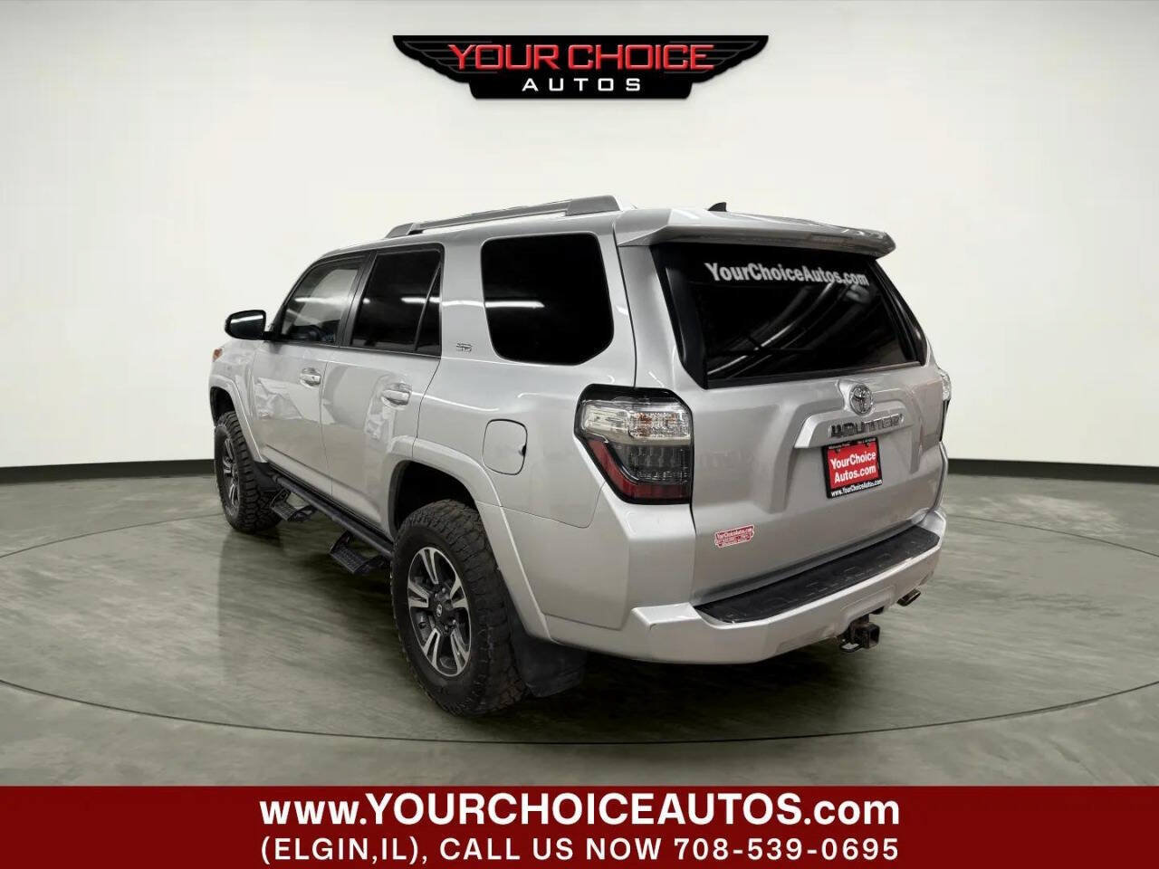 Used 2017 Toyota 4Runner SR5 Premium AWD/4WD image 3