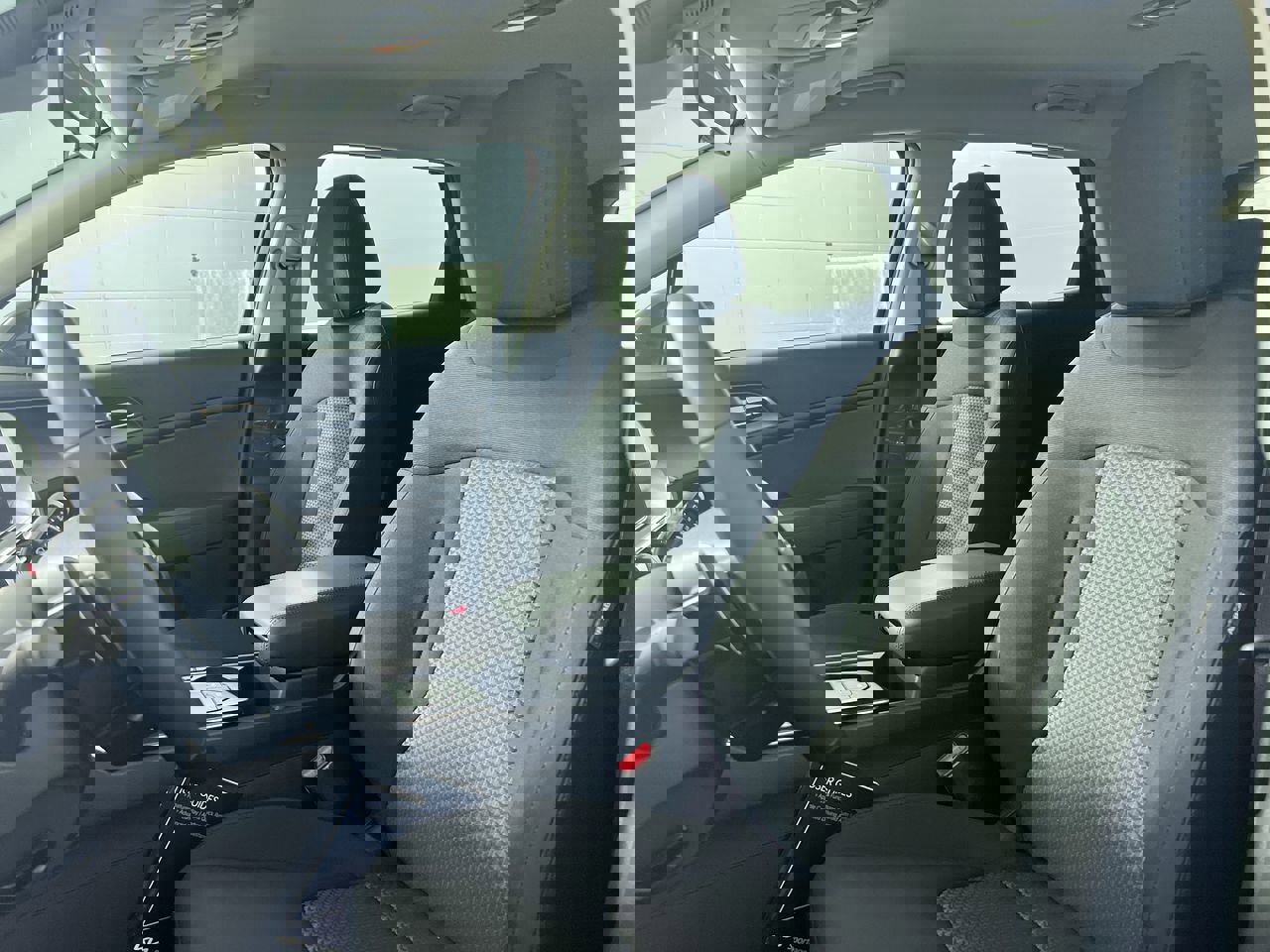 New 2026 Kia Sportage S image 14