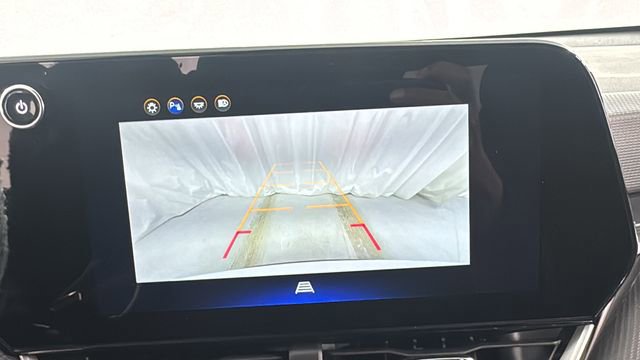 Used 2025 Chevrolet Equinox LT image 26