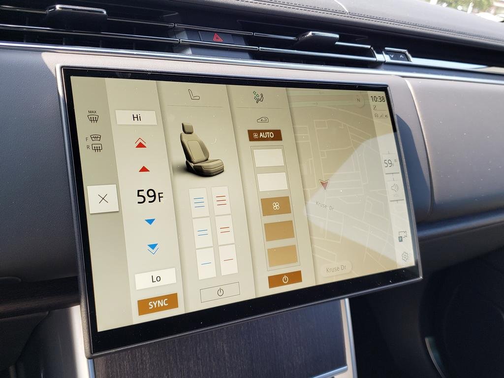New 2025 Land Rover Range Rover SE image 23