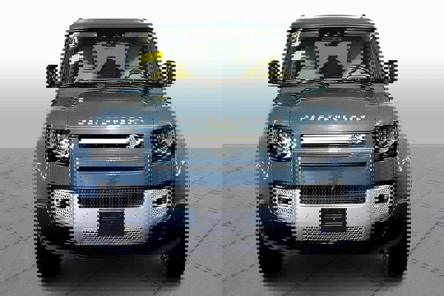 Used 2020 Land Rover Defender 110 HSE image 4