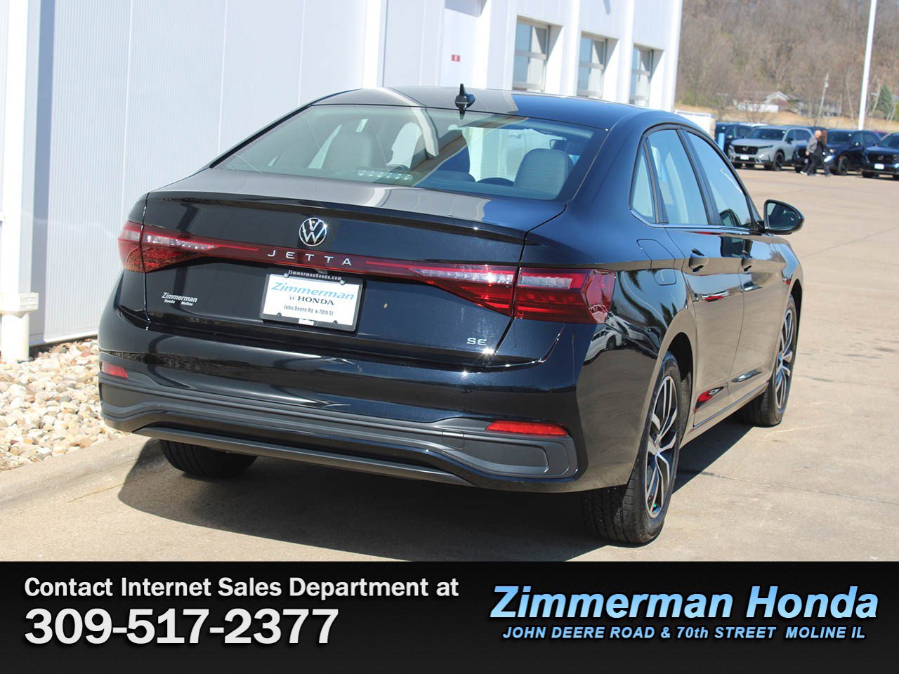 Used 2025 Volkswagen Jetta SE image 2