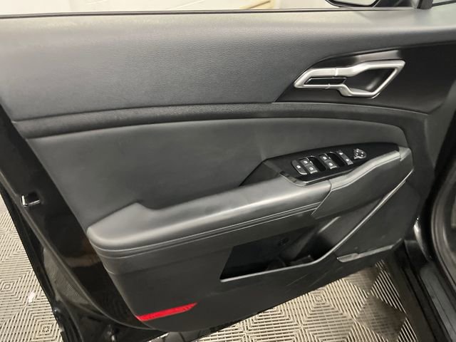 Certified 2023 Kia Sportage EX FWD image 11