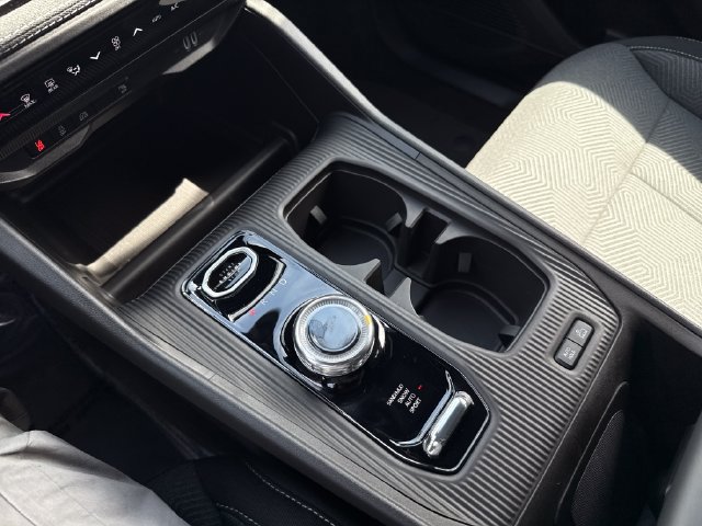 New 2026 Jeep Cherokee Laredo AWD/4WD image 26