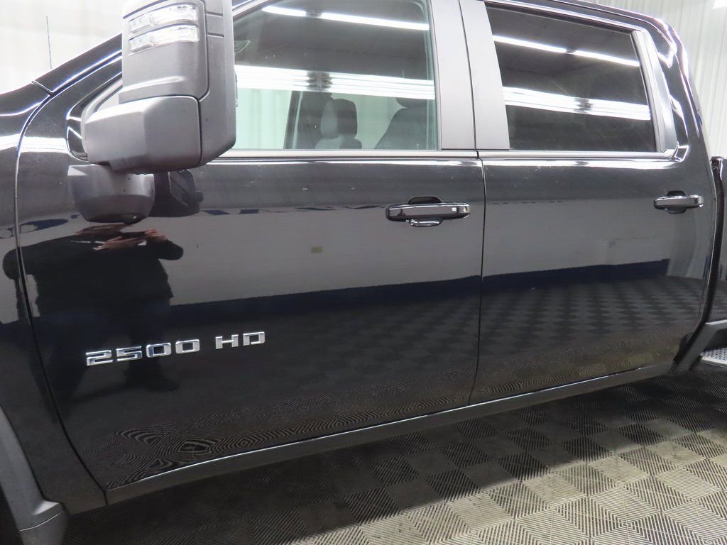 Used 2025 Chevrolet Silverado 2500 LT image 46