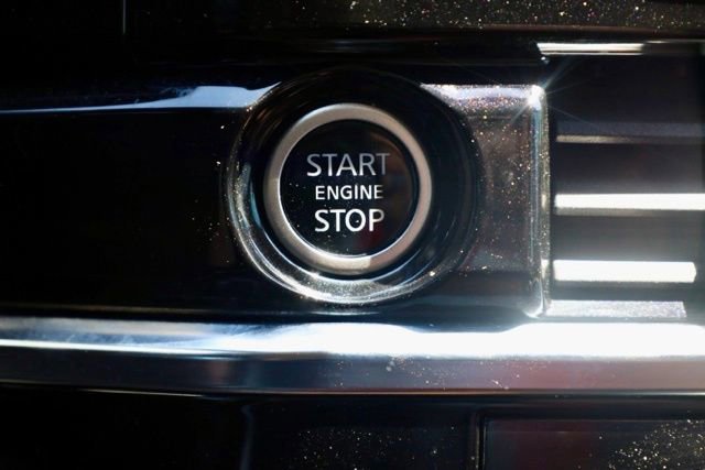 Used 2023 Nissan Pathfinder Platinum image 27