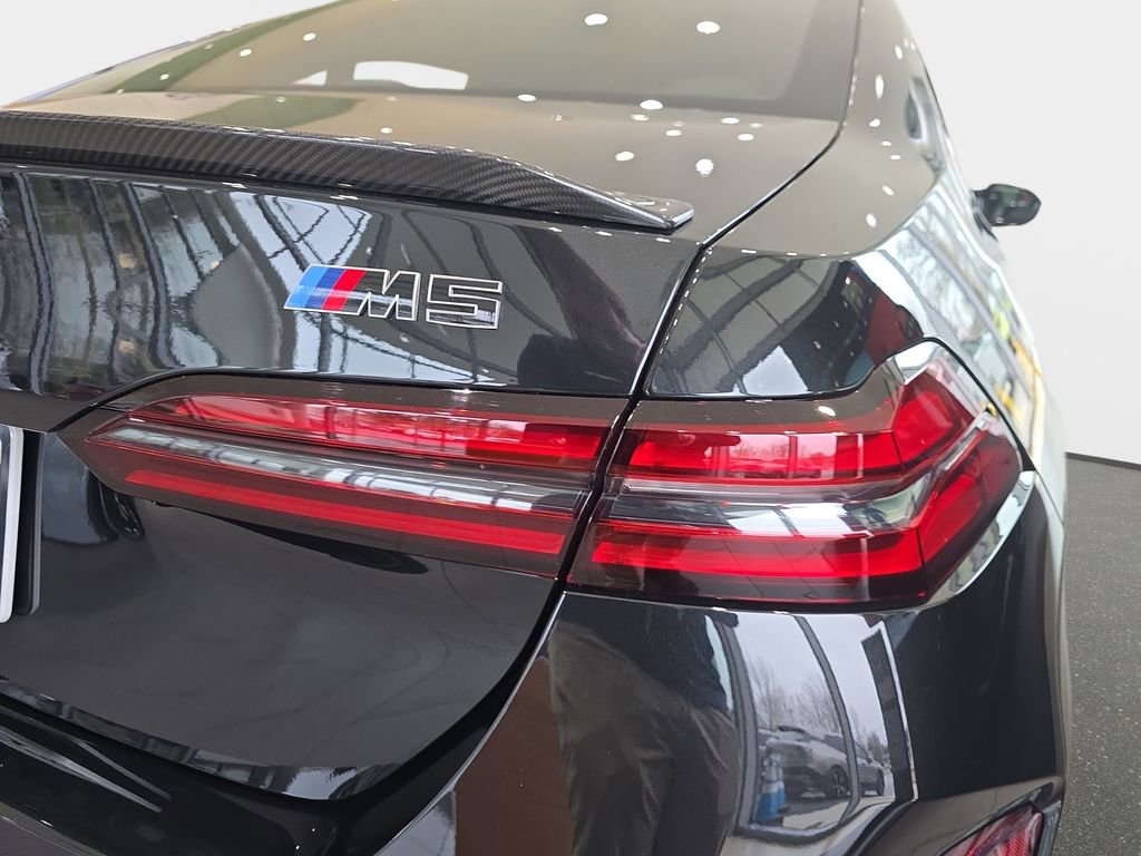 New 2026 BMW M5 w/ Carbon Package image 26