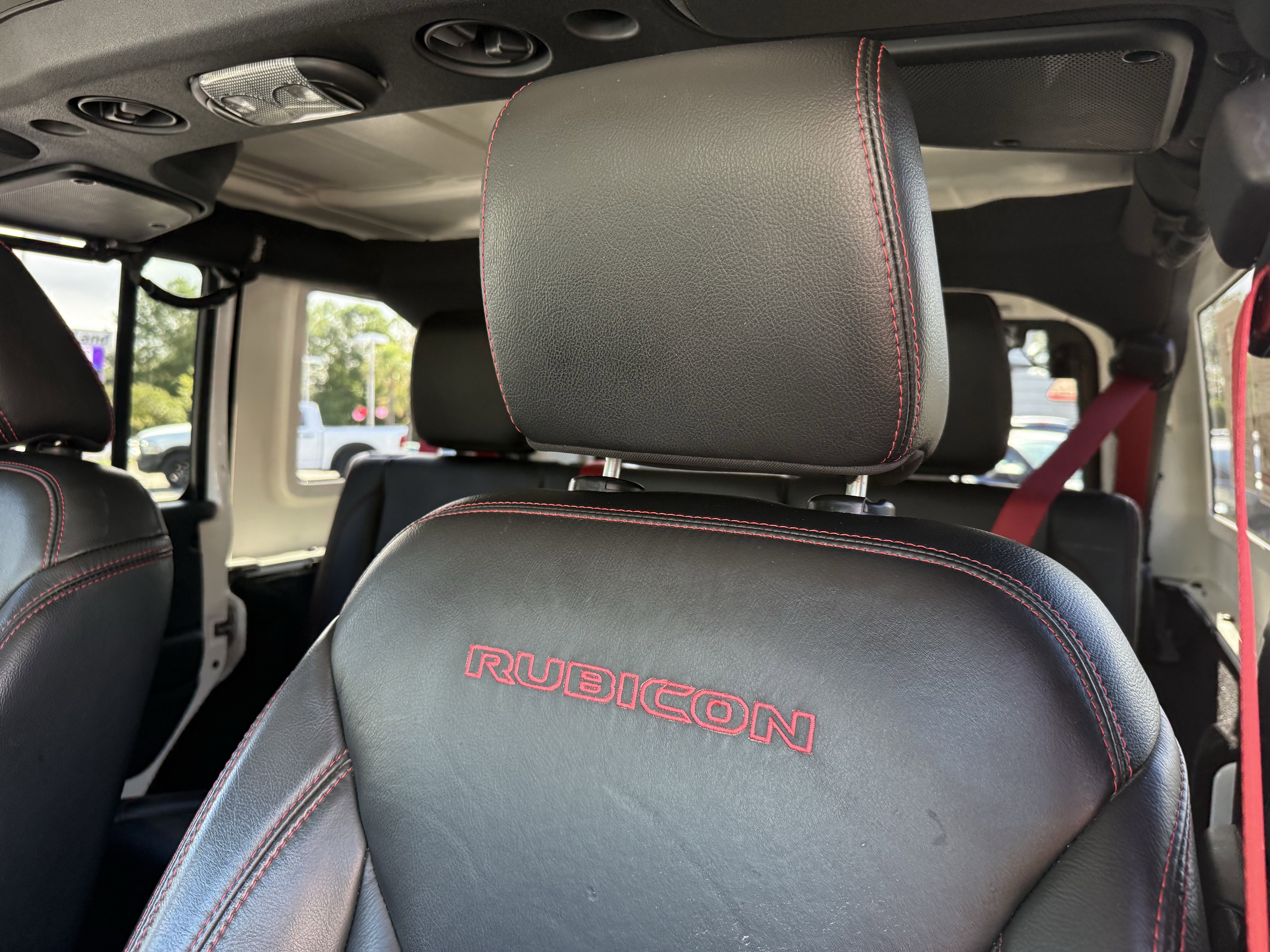 Used 2018 Jeep Wrangler Unlimited Rubicon image 20