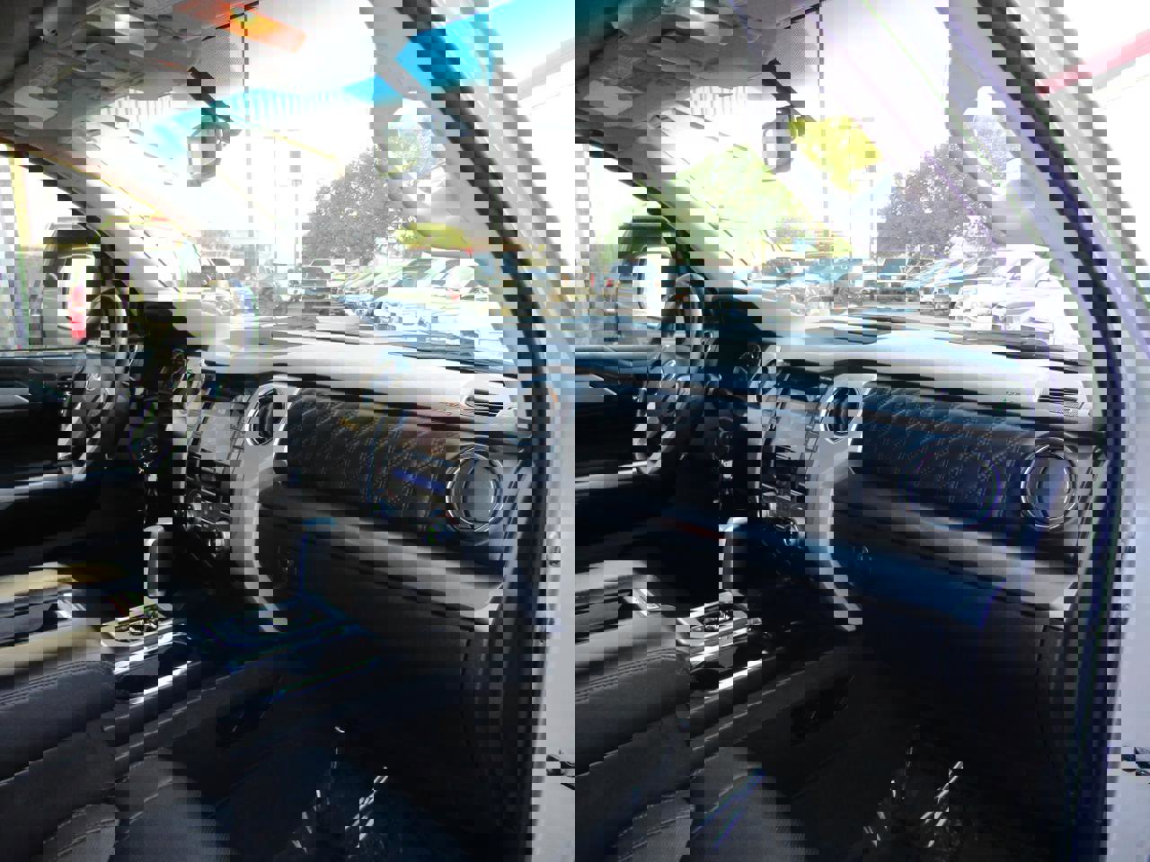 Used 2014 Toyota Tundra Platinum image 11