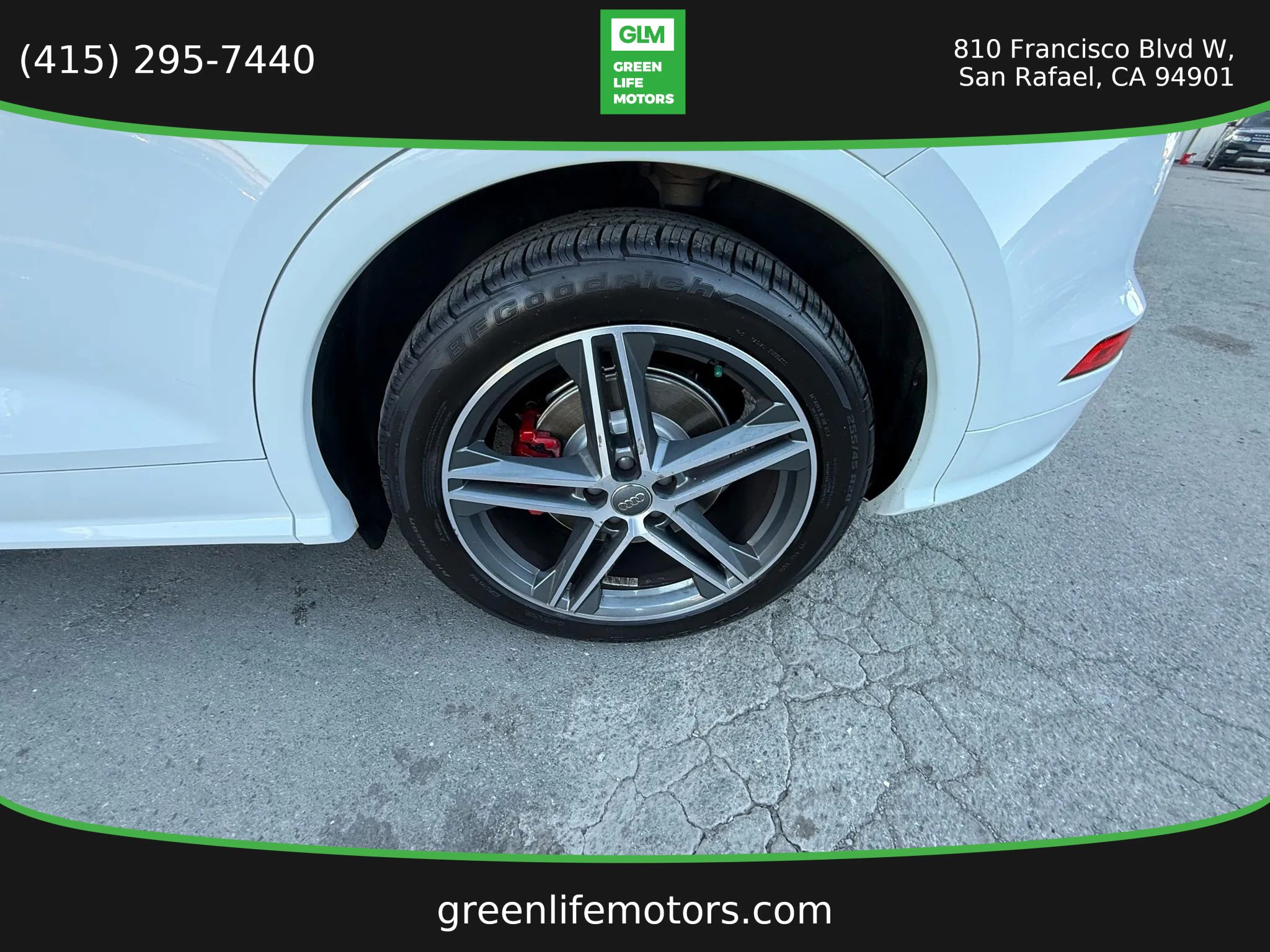 Used 2018 Audi SQ5 Premium Plus w/ S Sport Package AWD/4WD image 26