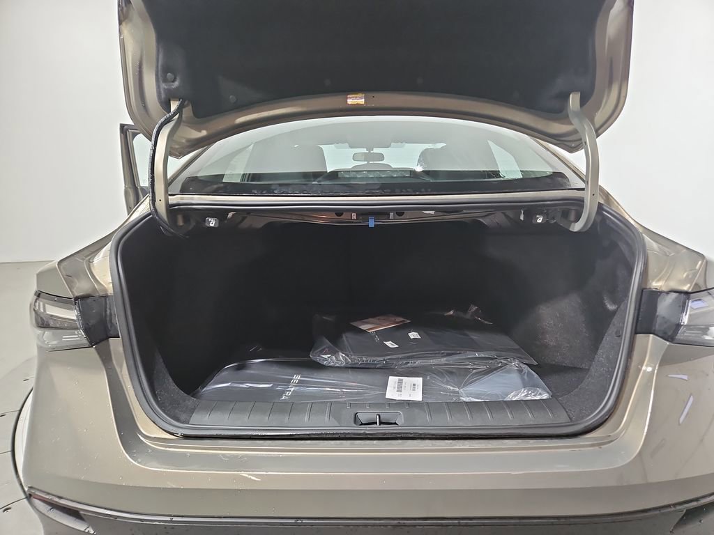 New 2026 Nissan Sentra SV image 22