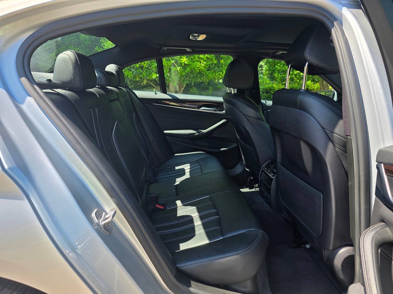 Used 2017 BMW 530i RWD image 34