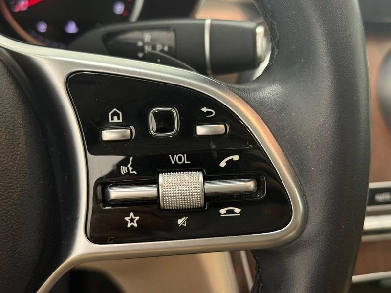Used 2019 Mercedes-Benz C 300 4MATIC Sedan image 16