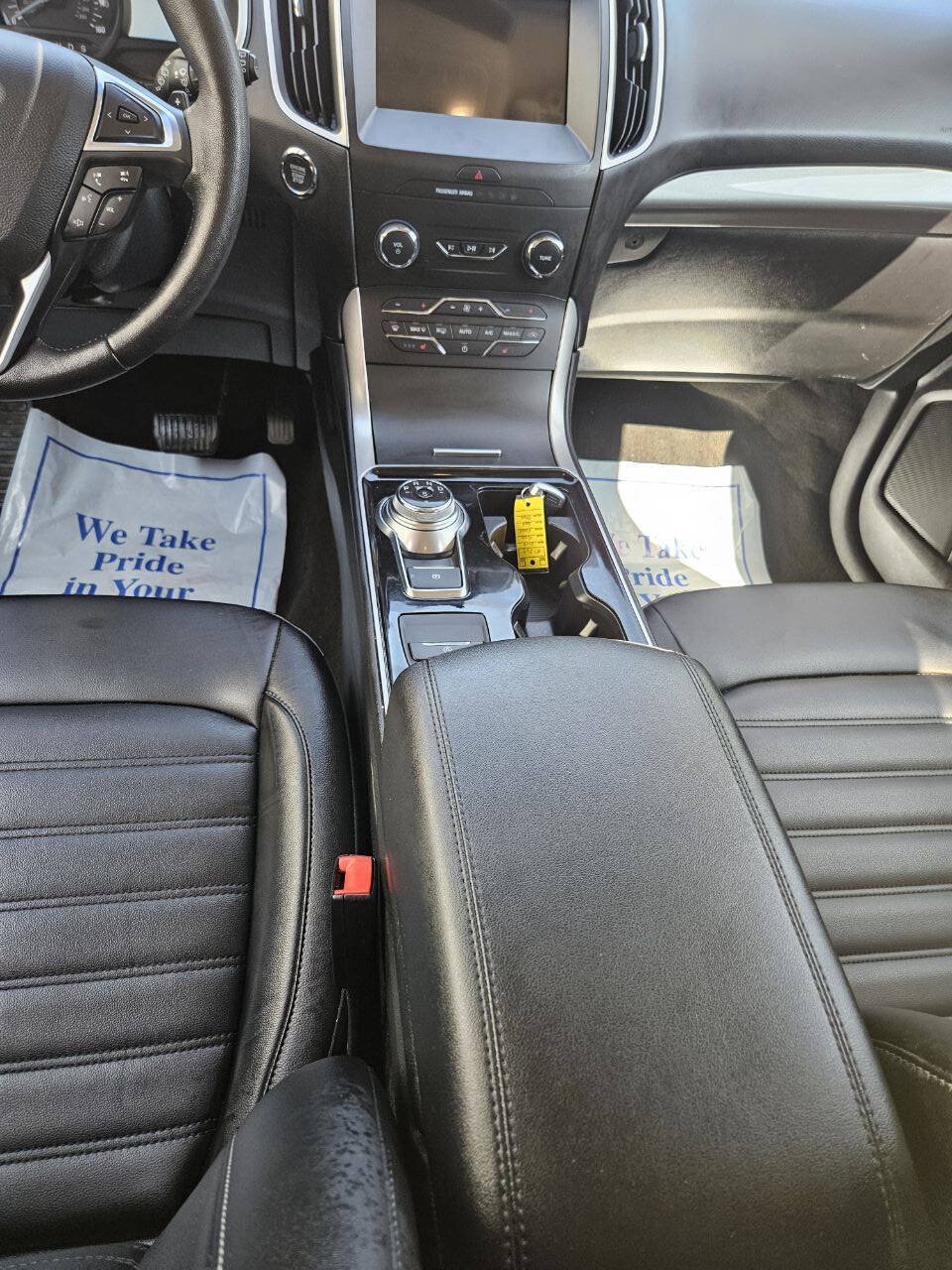 Used 2019 Ford Edge SEL w/ Equipment Group 201A AWD/4WD image 8