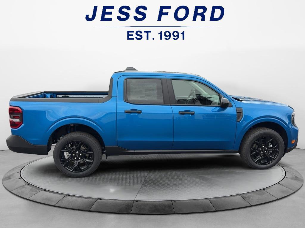 New 2025 Ford Maverick XLT w/ XLT Luxury Package image 2