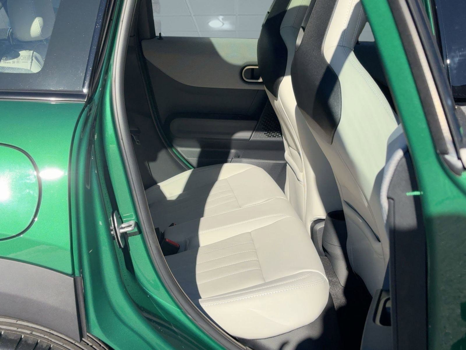 New 2026 MINI Cooper 4-Door Hardtop image 28