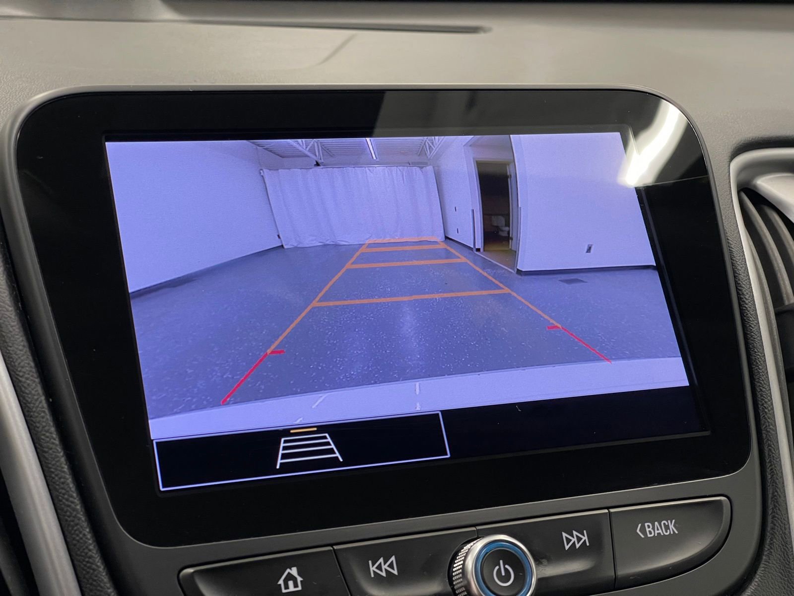 Used 2023 Chevrolet Malibu LT image 15