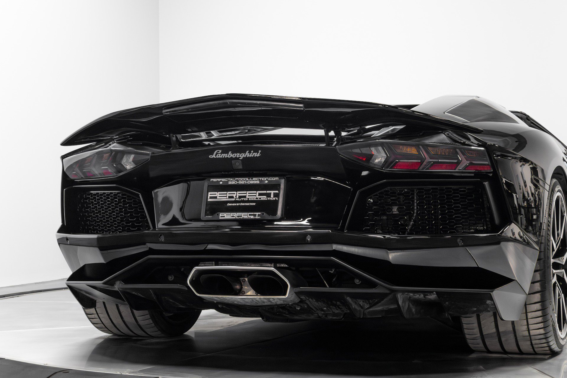 Used 2015 Lamborghini Aventador LP 700-4 image 72
