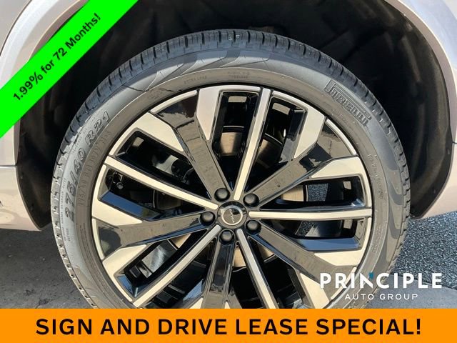 New 2026 Volvo XC90 B6 Plus w/ Protection Package Premier image 12