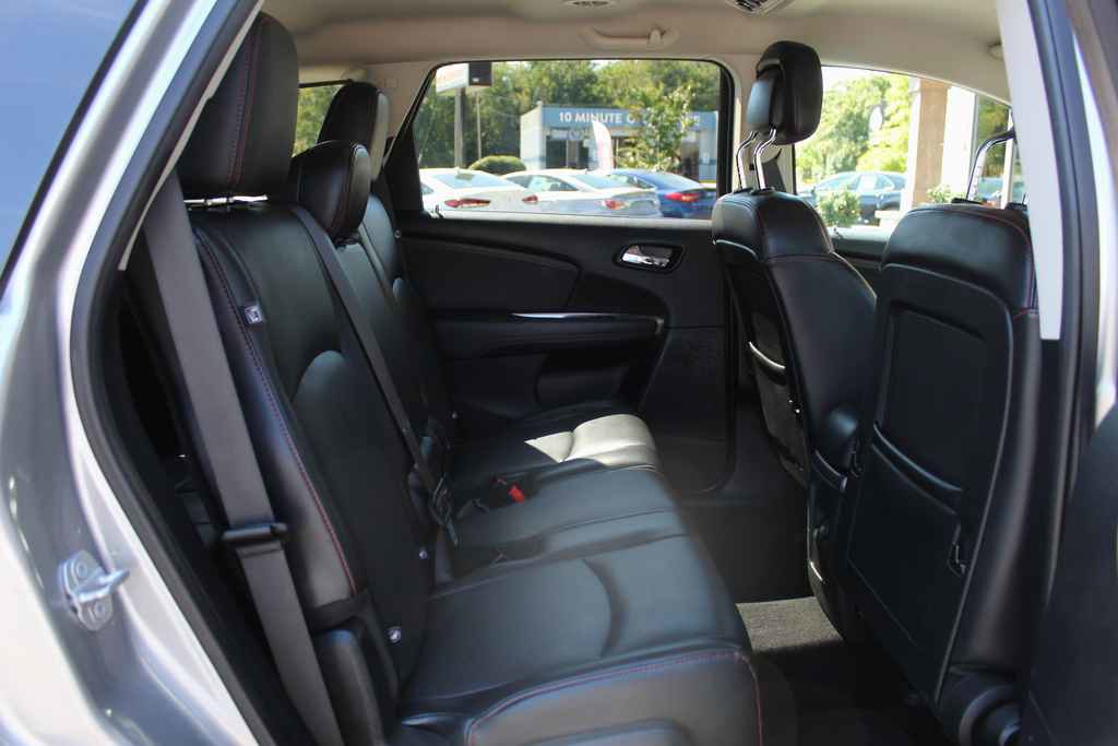 Used 2019 Dodge Journey GT image 29