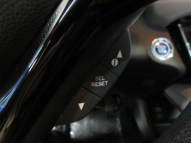 Used 2019 Honda HR-V EX image 19